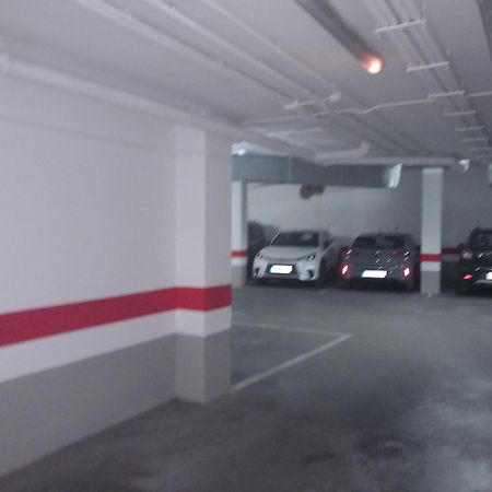 Center Apartment Malaga Bagian luar foto