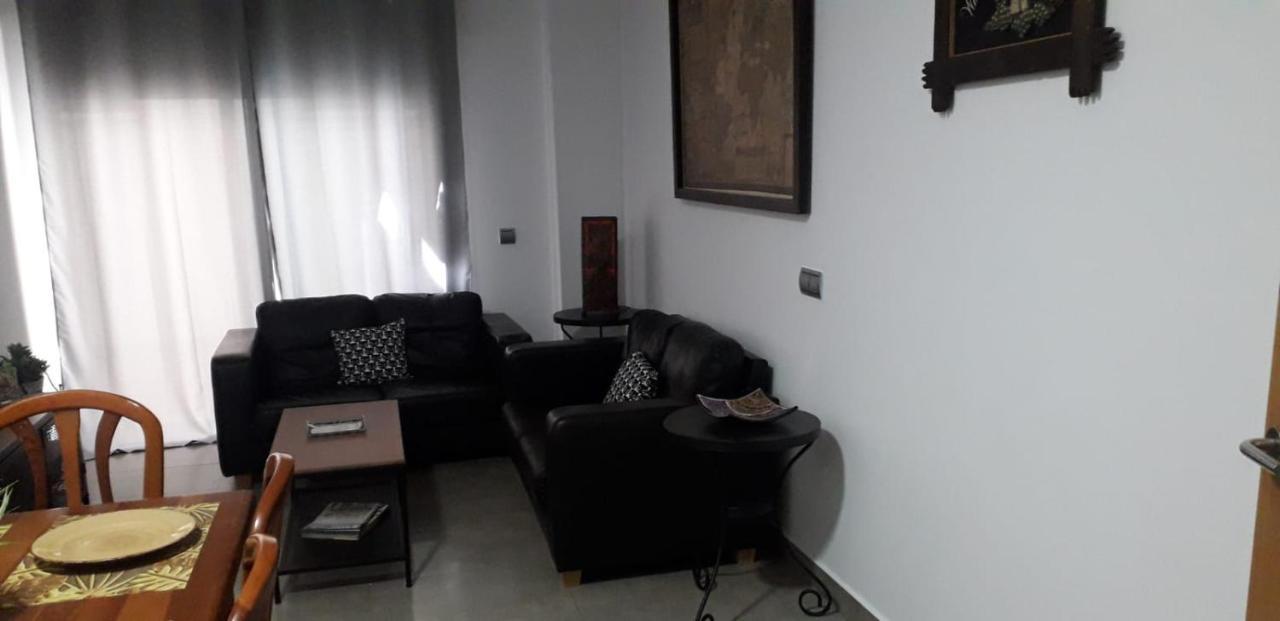 Center Apartment Malaga Bagian luar foto