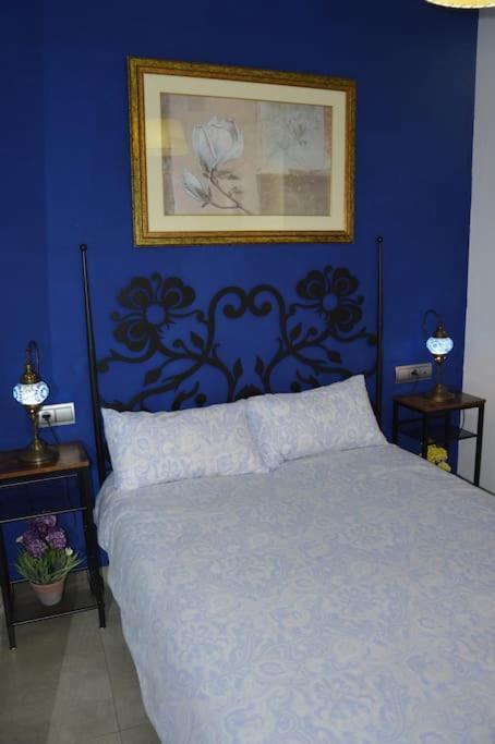 Center Apartment Malaga Bagian luar foto