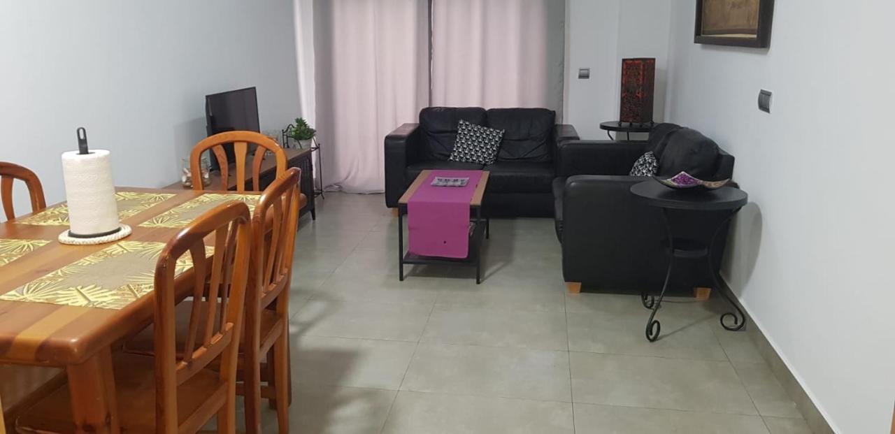 Center Apartment Malaga Bagian luar foto