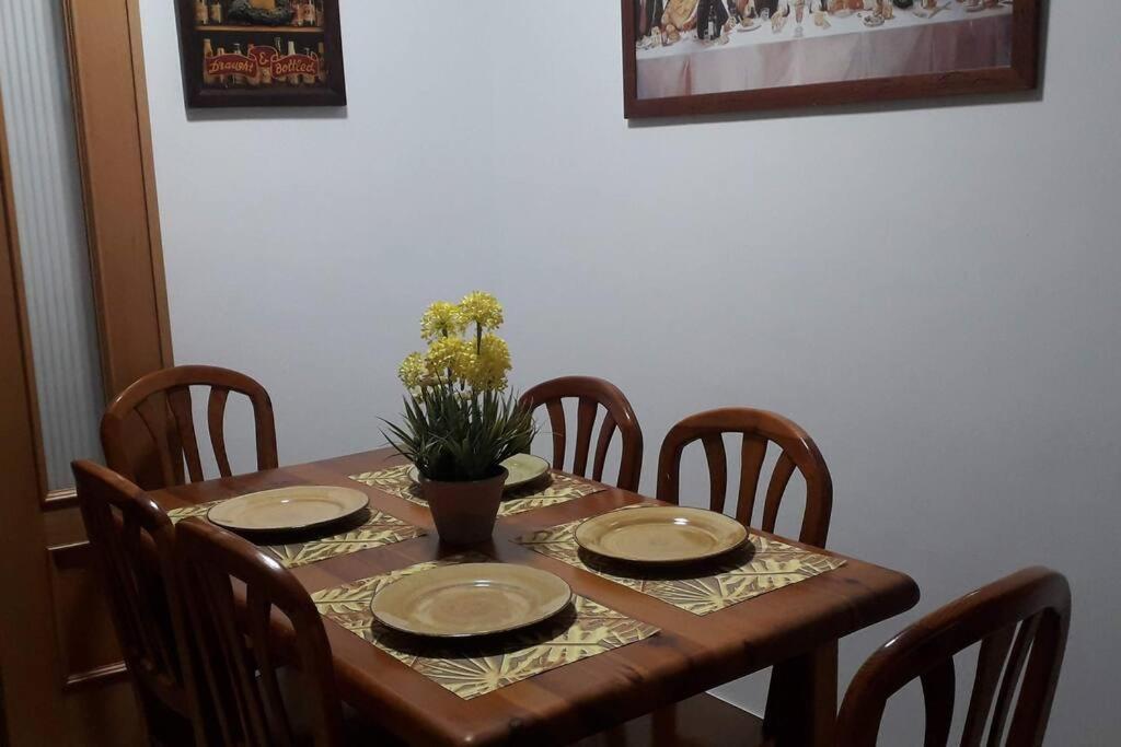Center Apartment Malaga Bagian luar foto
