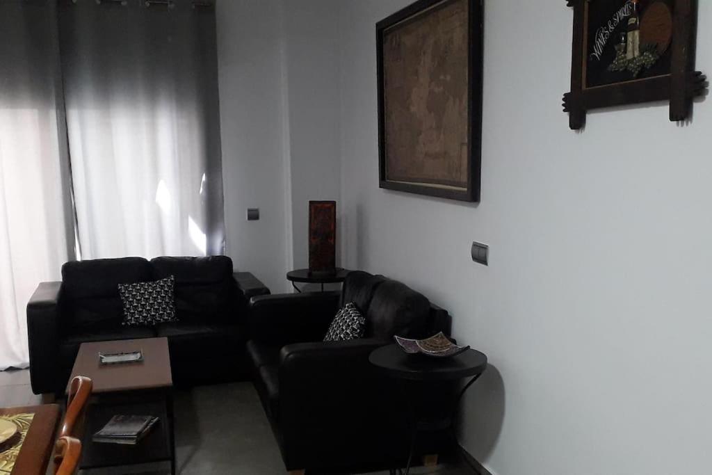 Center Apartment Malaga Bagian luar foto